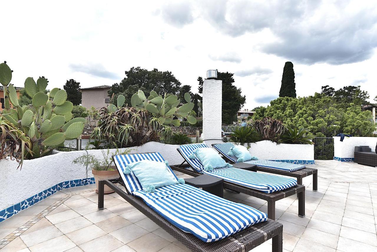 Villa Minda Lodge & View San Teodoro  Zewnętrze zdjęcie