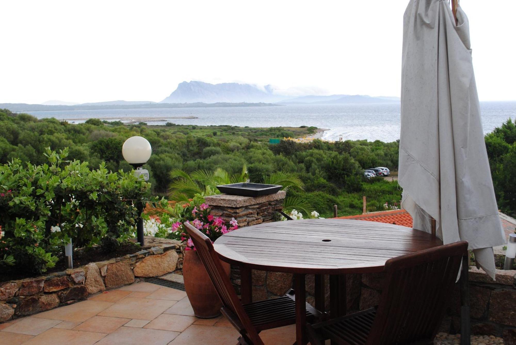 Villa Minda Lodge & View San Teodoro  Zewnętrze zdjęcie