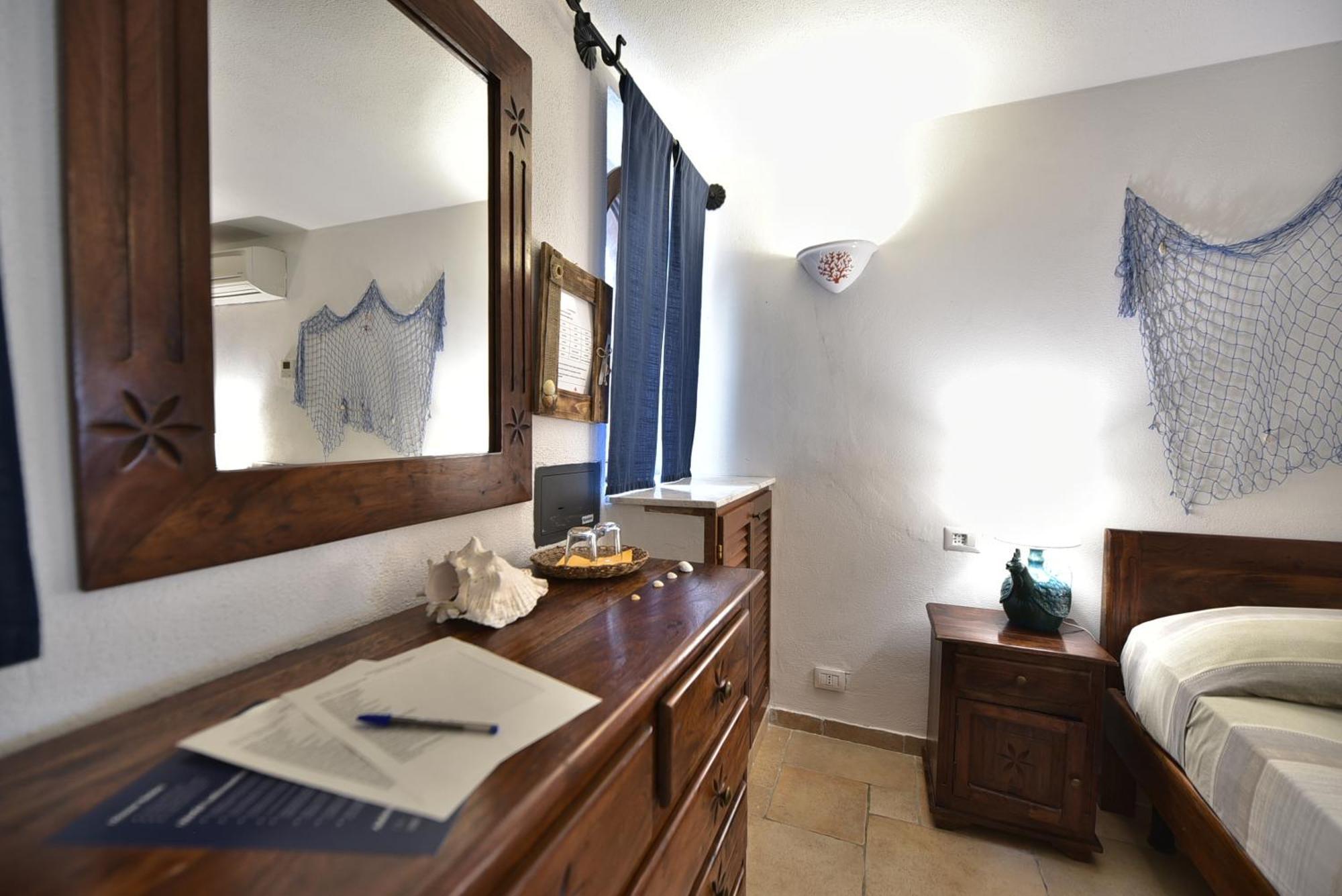 Villa Minda Lodge & View San Teodoro  Zewnętrze zdjęcie