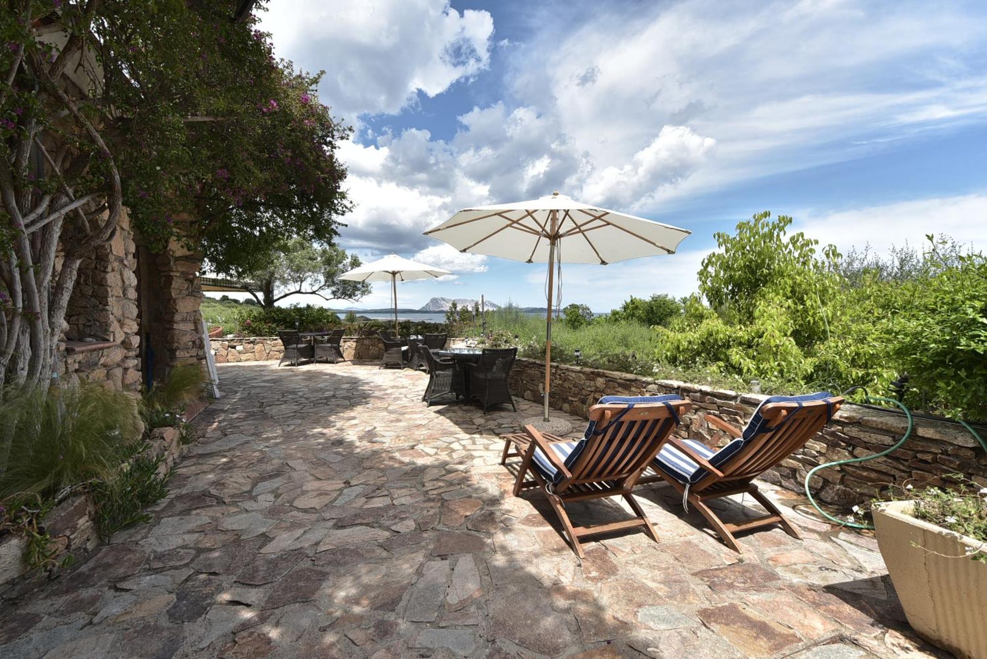 Villa Minda Lodge & View San Teodoro  Zewnętrze zdjęcie